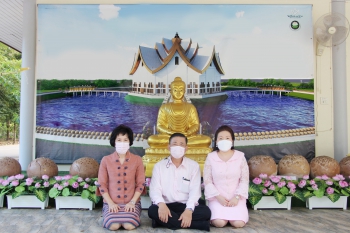 ถวายเงินปัจจัย วัดนิโรธพิมพาราม (พุทธมณฑลจังหวัดอุดรธานี)