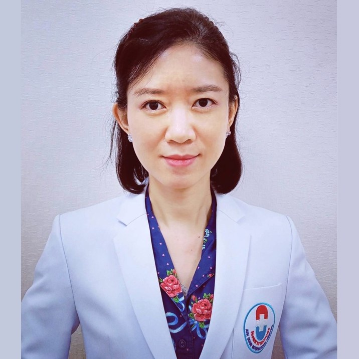 พญ.ลัดดาวัลย์ สิมธรรมนิมิต พญ.ลัดดาวัลย์ สิมธรรมนิมิต