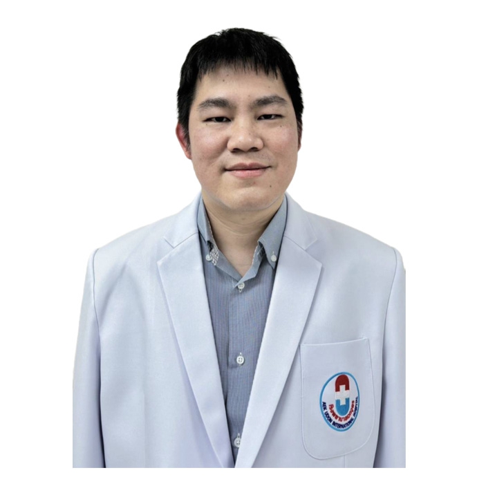 Dr.Treerat   Amornporncharoen