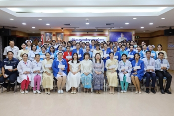 มอบทุนการศึกษาบุตรพนักงาน