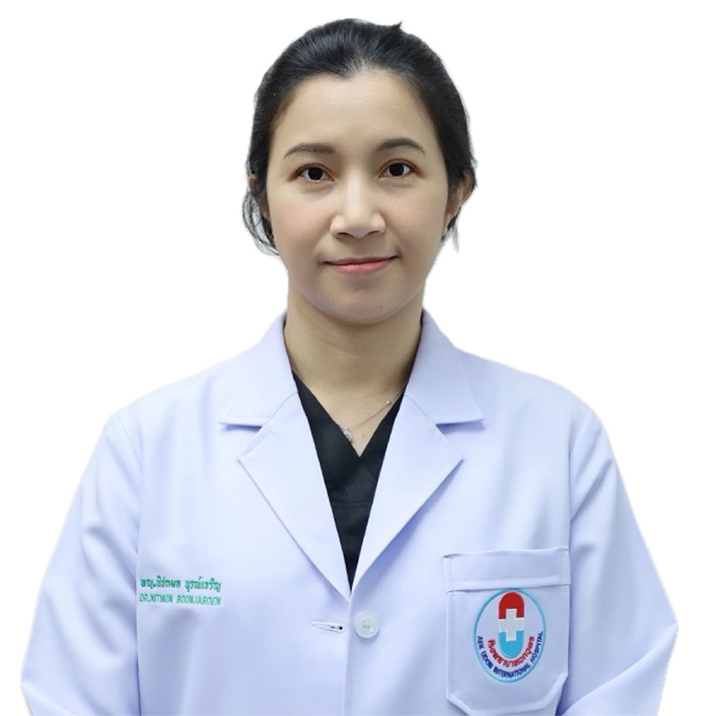 พญ.นิชกมล  บูรณ์เจริญ